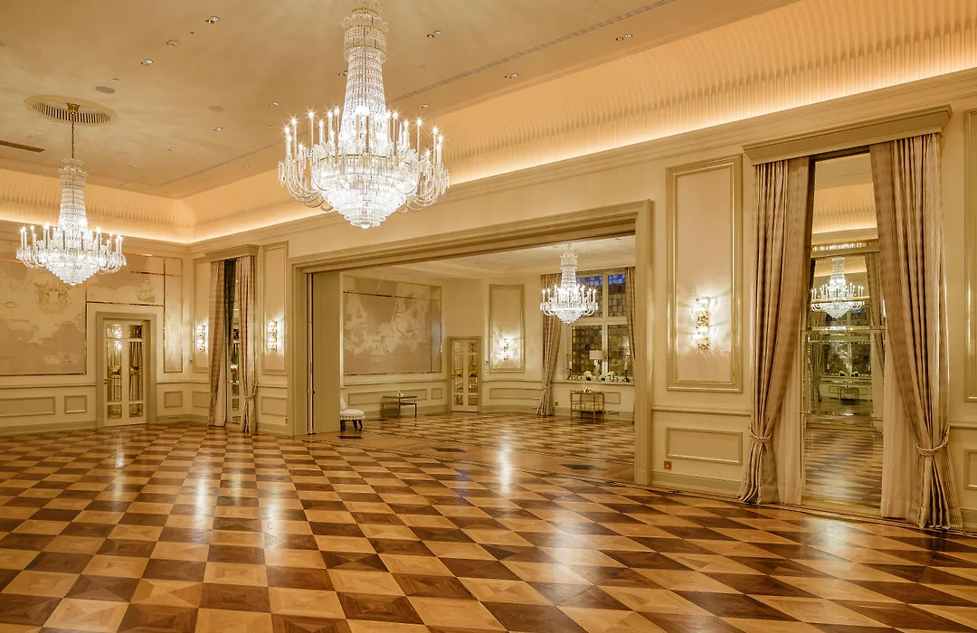 Fairmont Hotel Vier Jahreszeiten-1